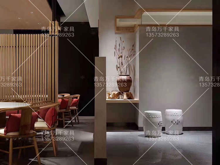 紅木家具保潔的方法