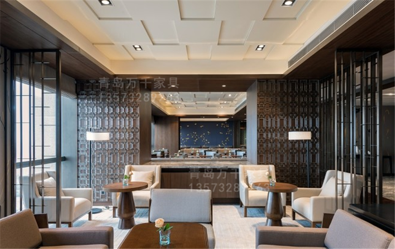 為什么酒店沙發(fā)感覺要比家用的舒服?